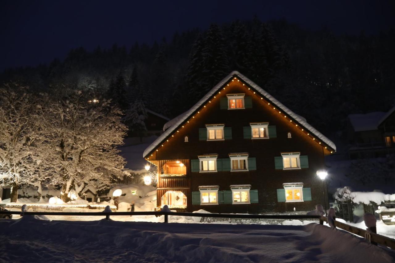Hotel Gasthaus Schaefle Bürserberg Exterior foto